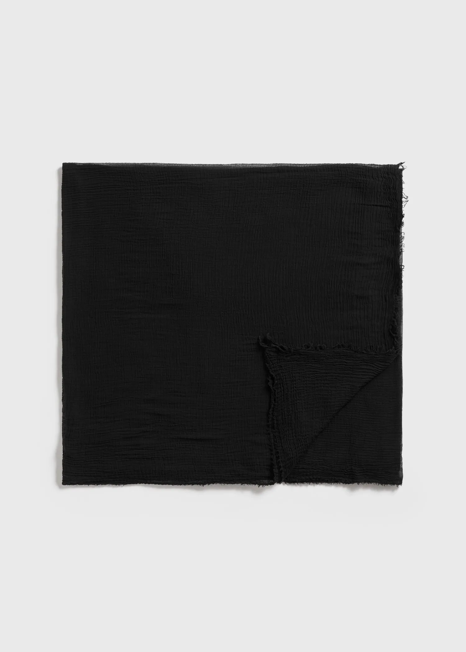 Crinkled scarf black