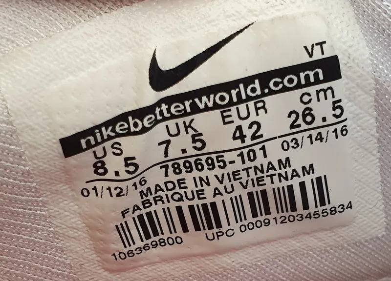 Nike Air Max Zero Be True Low Textile Trainers UK7.5/US8.5/EU42 789695-101 White