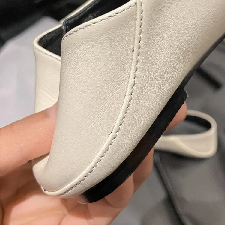 Whipstich Laced Flat